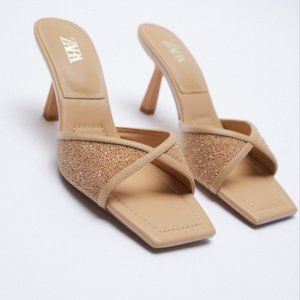 ZARA SQUARE TOE HEELED SANDALS - NWT